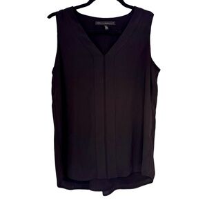 White House Black Market V Neck Single Pleated Black Shell Sz 2